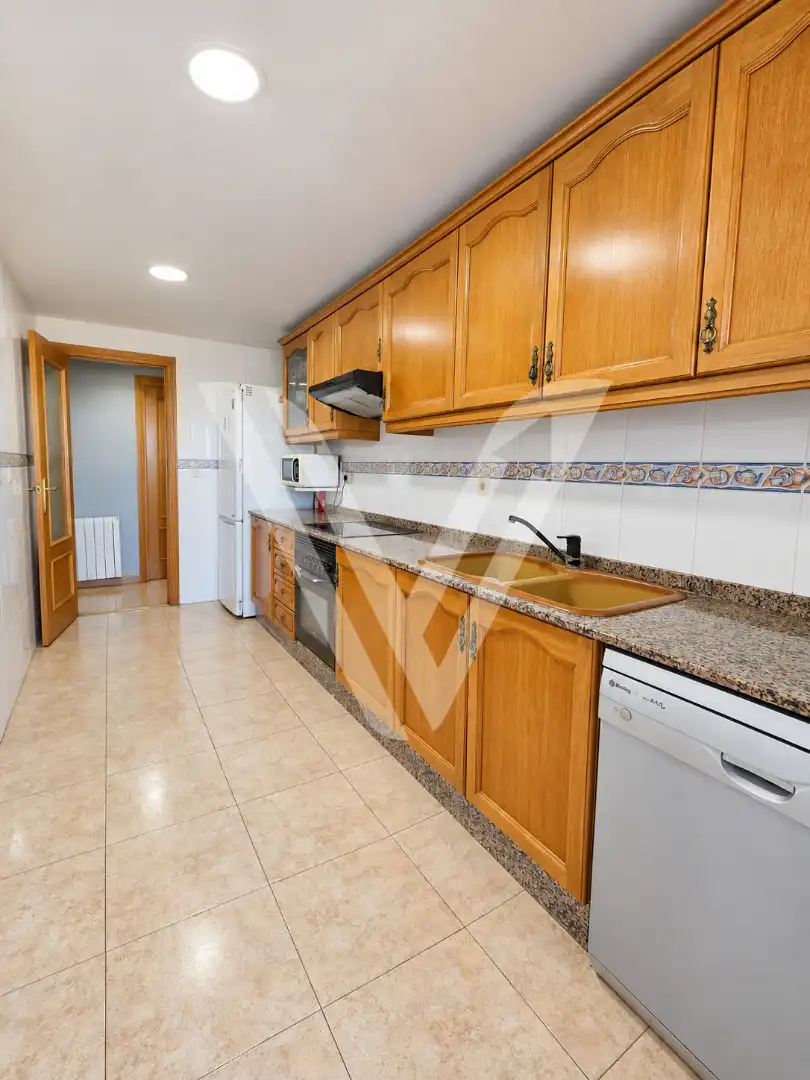 Piso con terraza en venta en Avinguda de Montiber, imagen 6