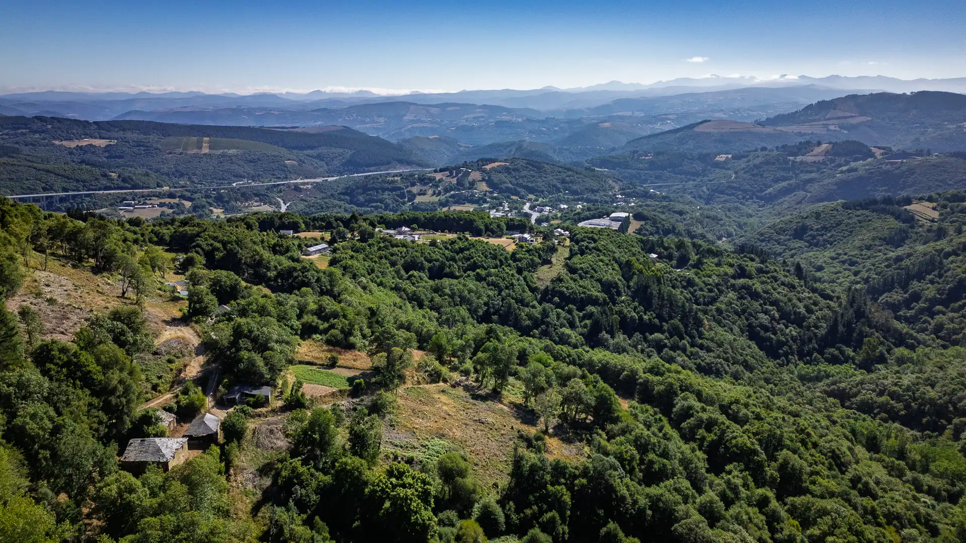 Finca rústica en venda en Becerreá