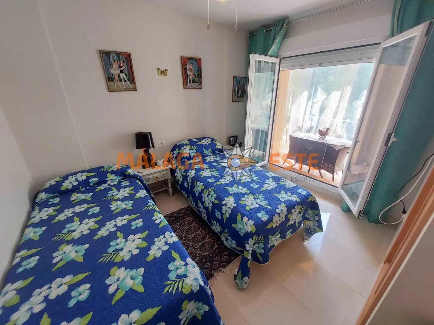 Dormitori de Casa o xalet en venda en Vélez-Málaga amb Terrassa i Traster