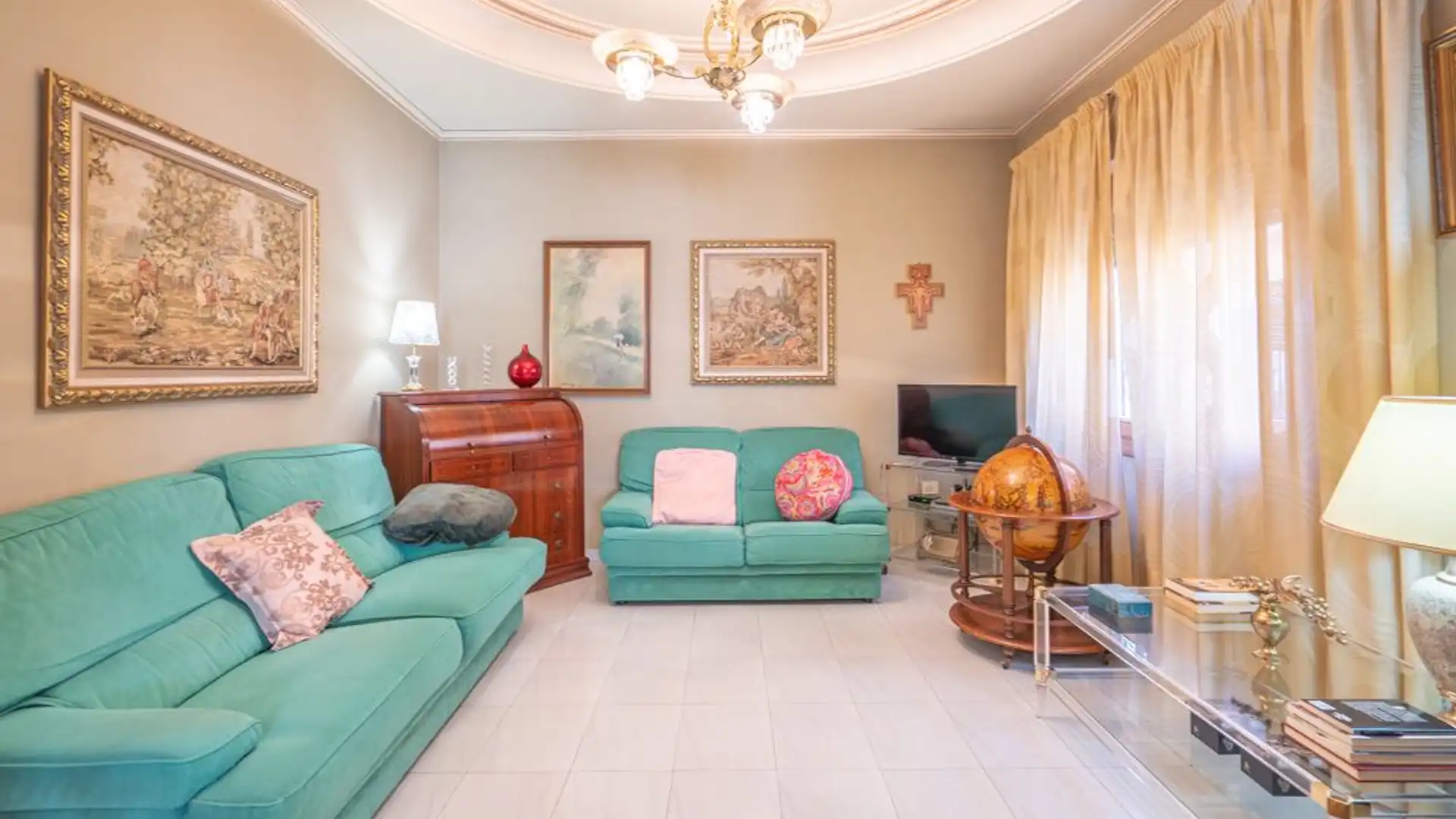 Living room of Houses for sale in Gata de Gorgos  with Air Conditioner, Swimming Pool and Furnished