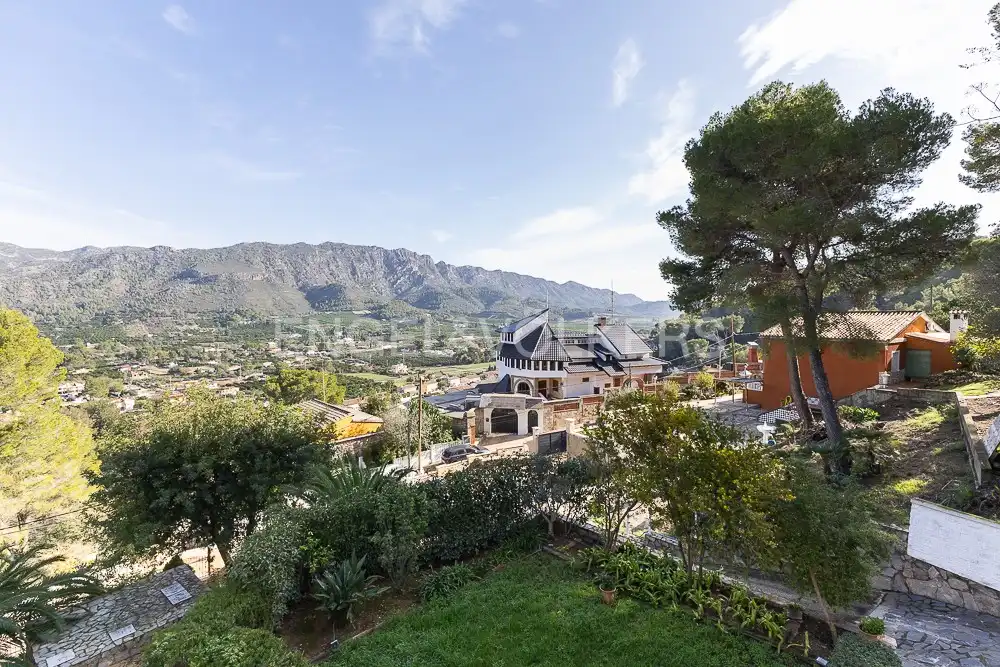 Vista exterior de Casa o chalet en venta en Carcaixent con Calefacción, Jardín privado y Terraza