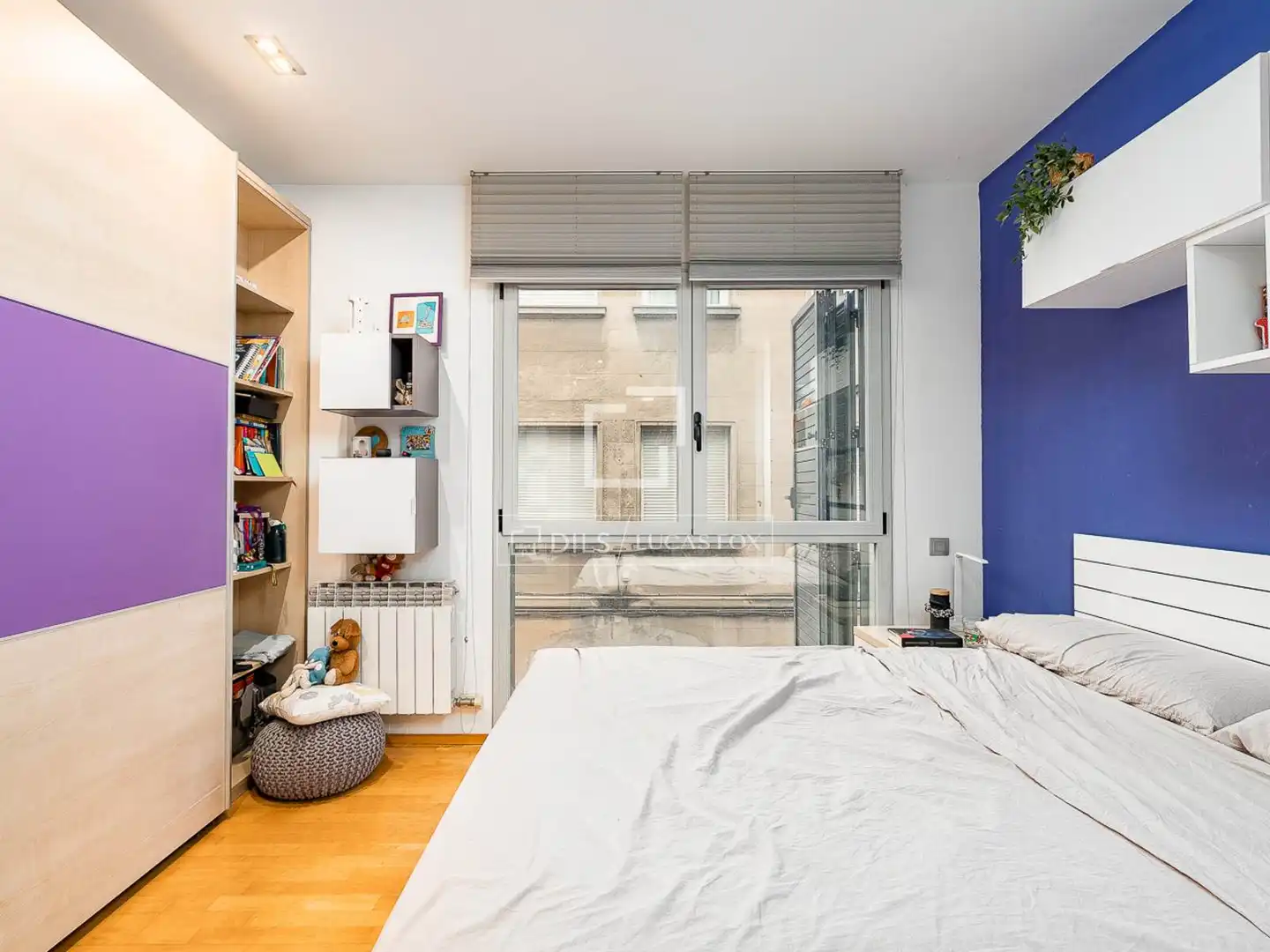 Dormitori de Casa o xalet en venda en Barcelona amb Aire condicionat, Terrassa i Piscina
