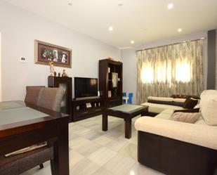 Living room of Flat for sale in La Algaba  with Air Conditioner