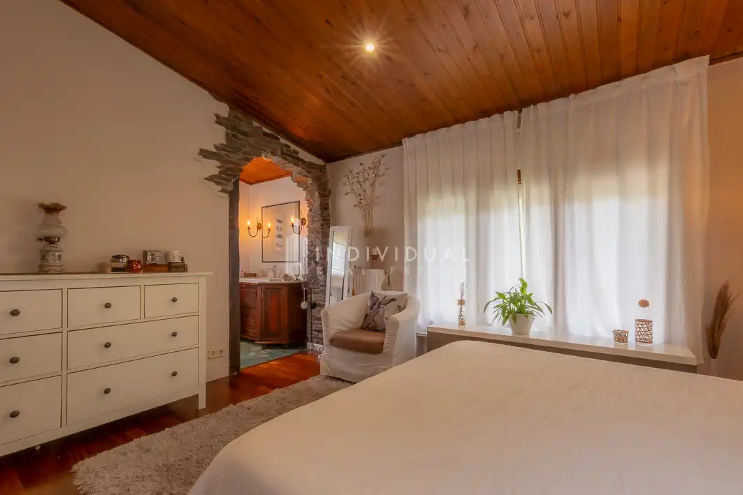 Dormitori de Casa o xalet en venda en Santa Eulàlia de Ronçana amb Aire condicionat, Calefacció i Jardí privat