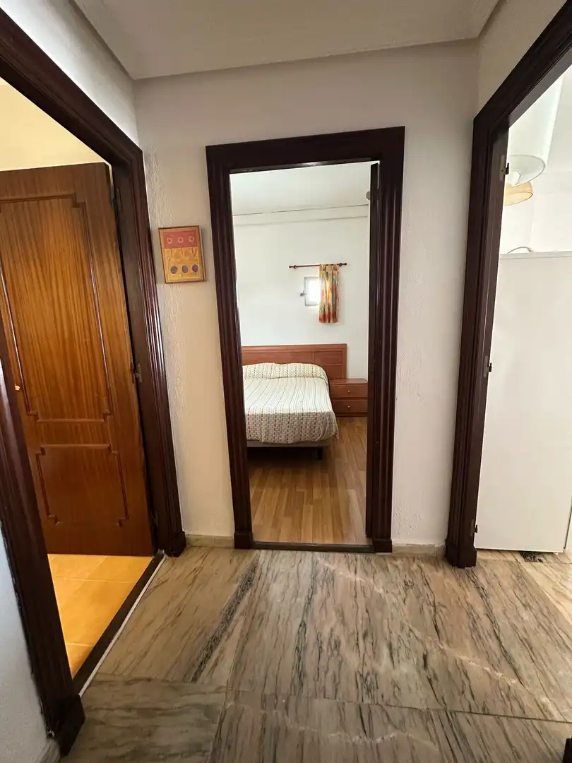 Bedroom of Flat for rent in Algeciras  with Furnished