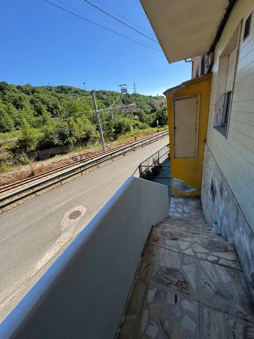 Vista exterior de Casa adosada en venda en Langreo amb Traster i Moblat