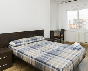 Bedroom of Apartment to share in  Barcelona Capital