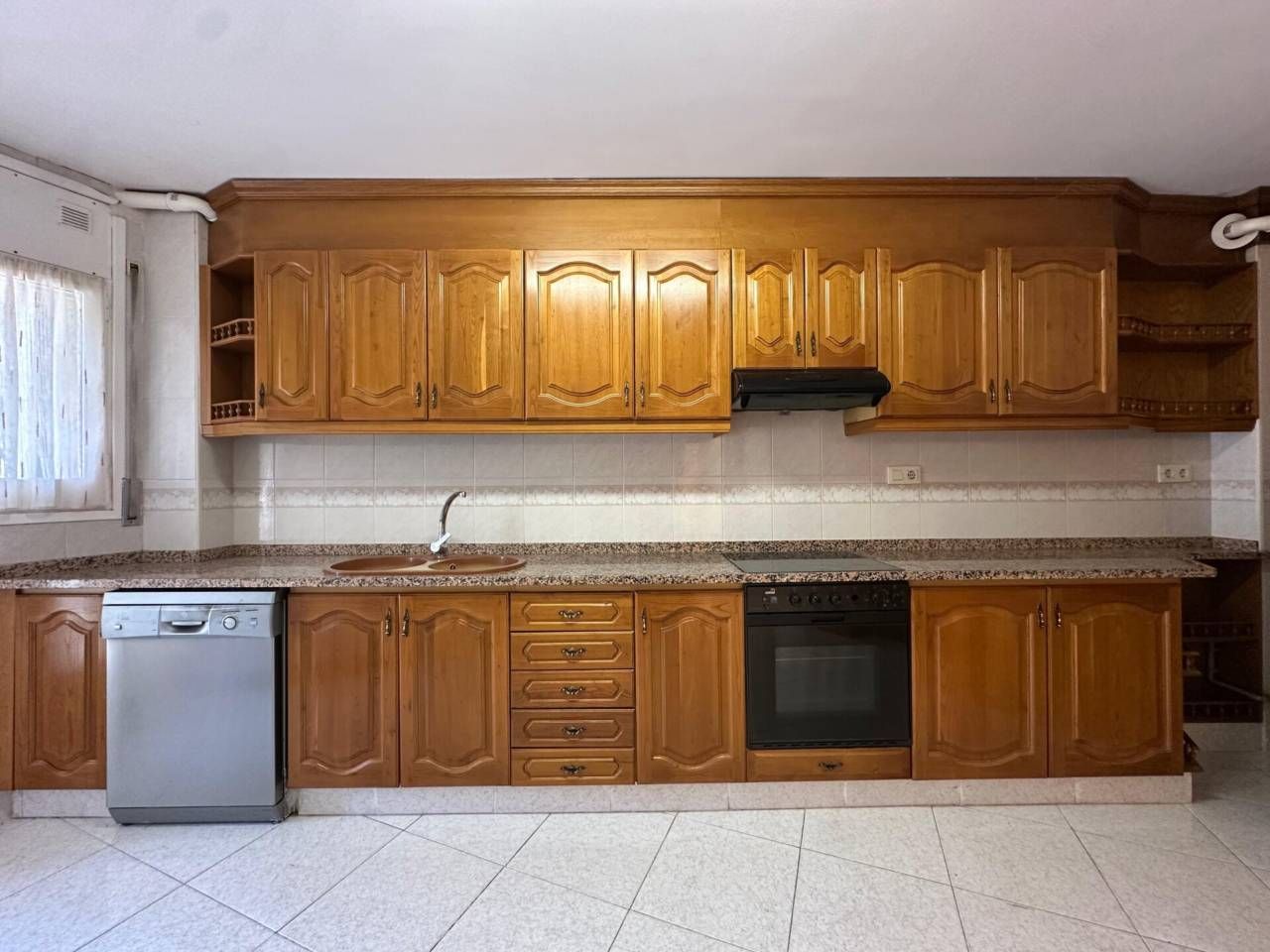 Cuina de Pis en venda en Manresa amb Terrassa, Traster i Balcó