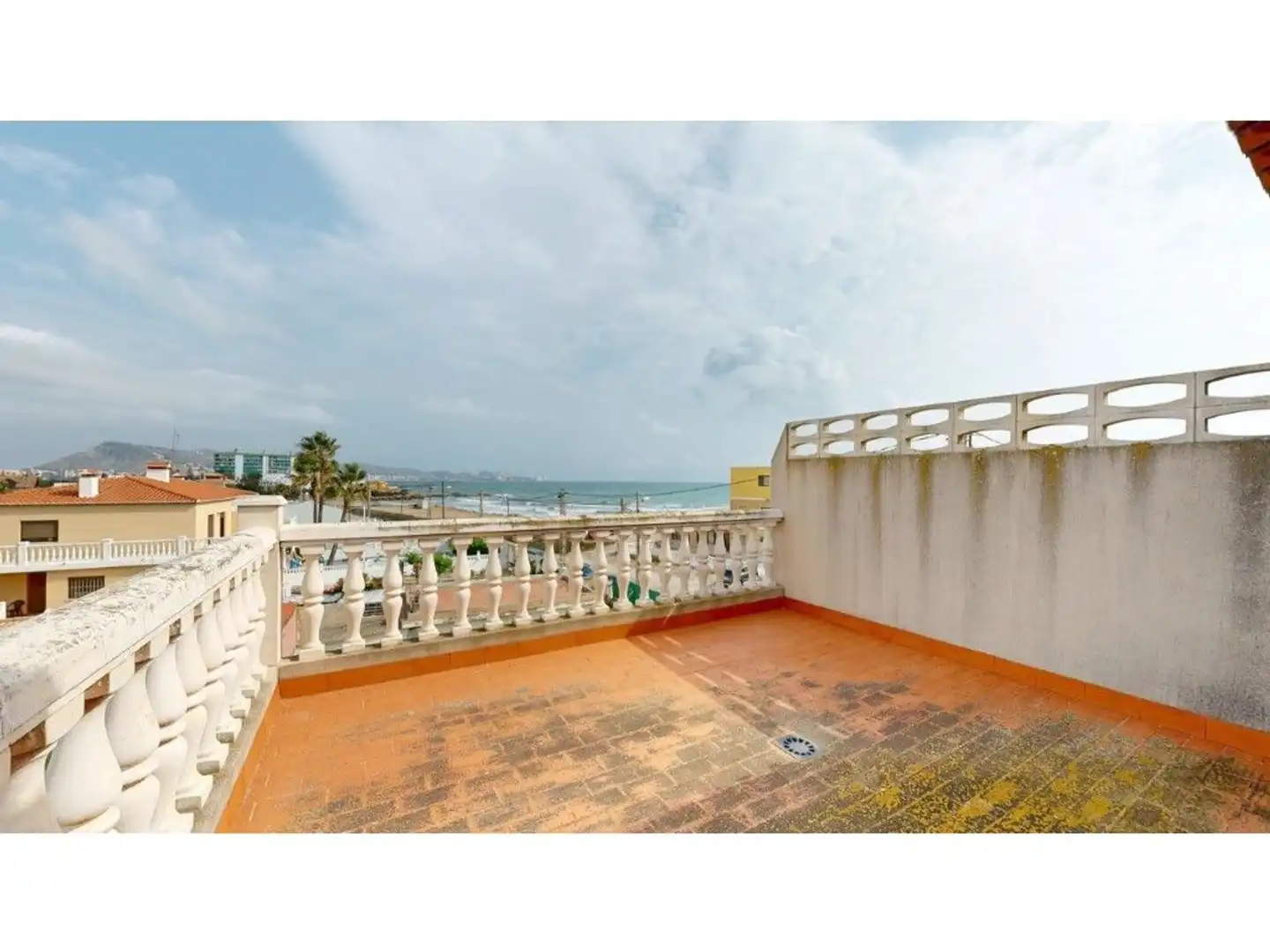 Vista exterior de Casa o chalet en venta en Cullera con Aire acondicionado, Terraza y Trastero
