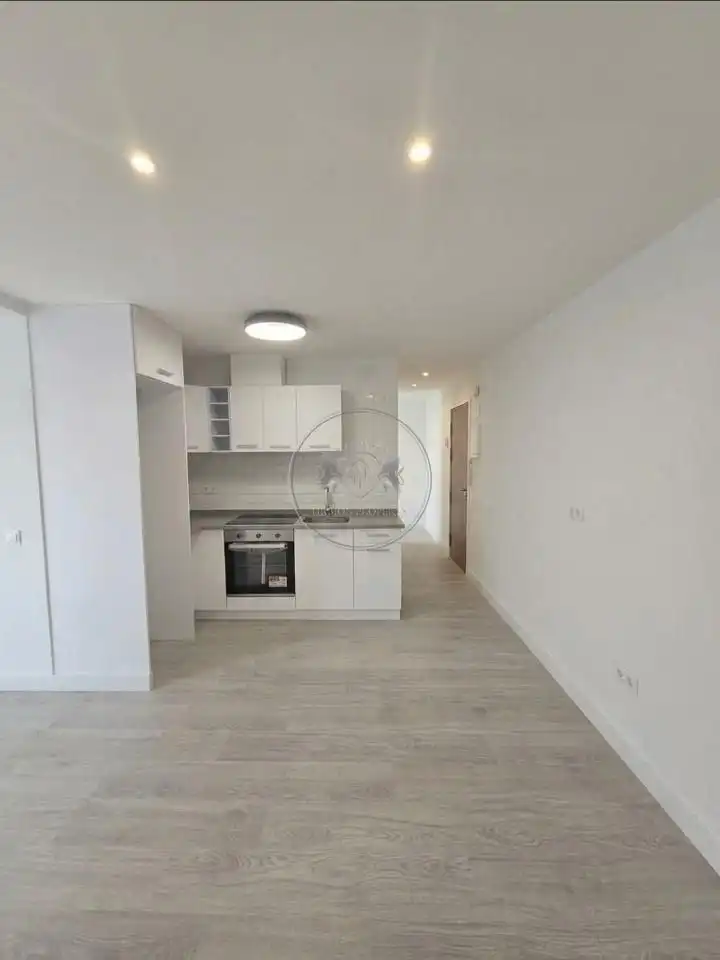 Kitchen of Flat for sale in Madrid  with Air Conditioner and Alarm