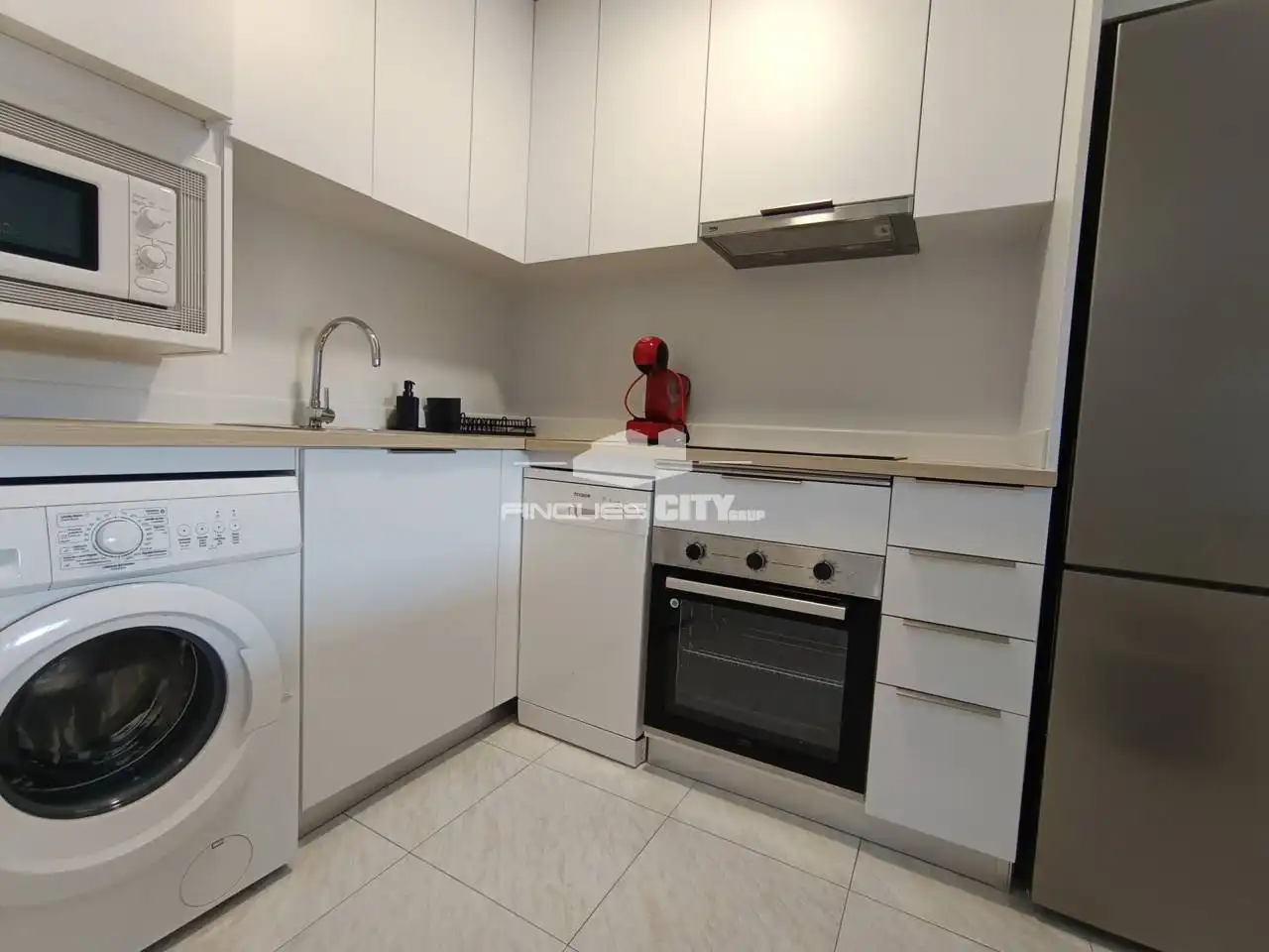 Flat with pool to rent in Calle Camós, imagen 7