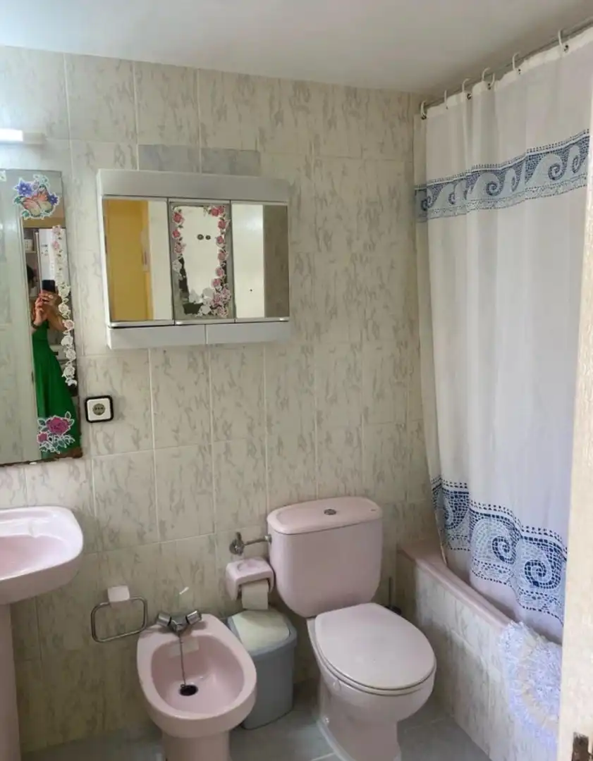 Baño de Apartamento en venta en Mont-roig del Camp con Terraza, Amueblado y Piscina comunitaria