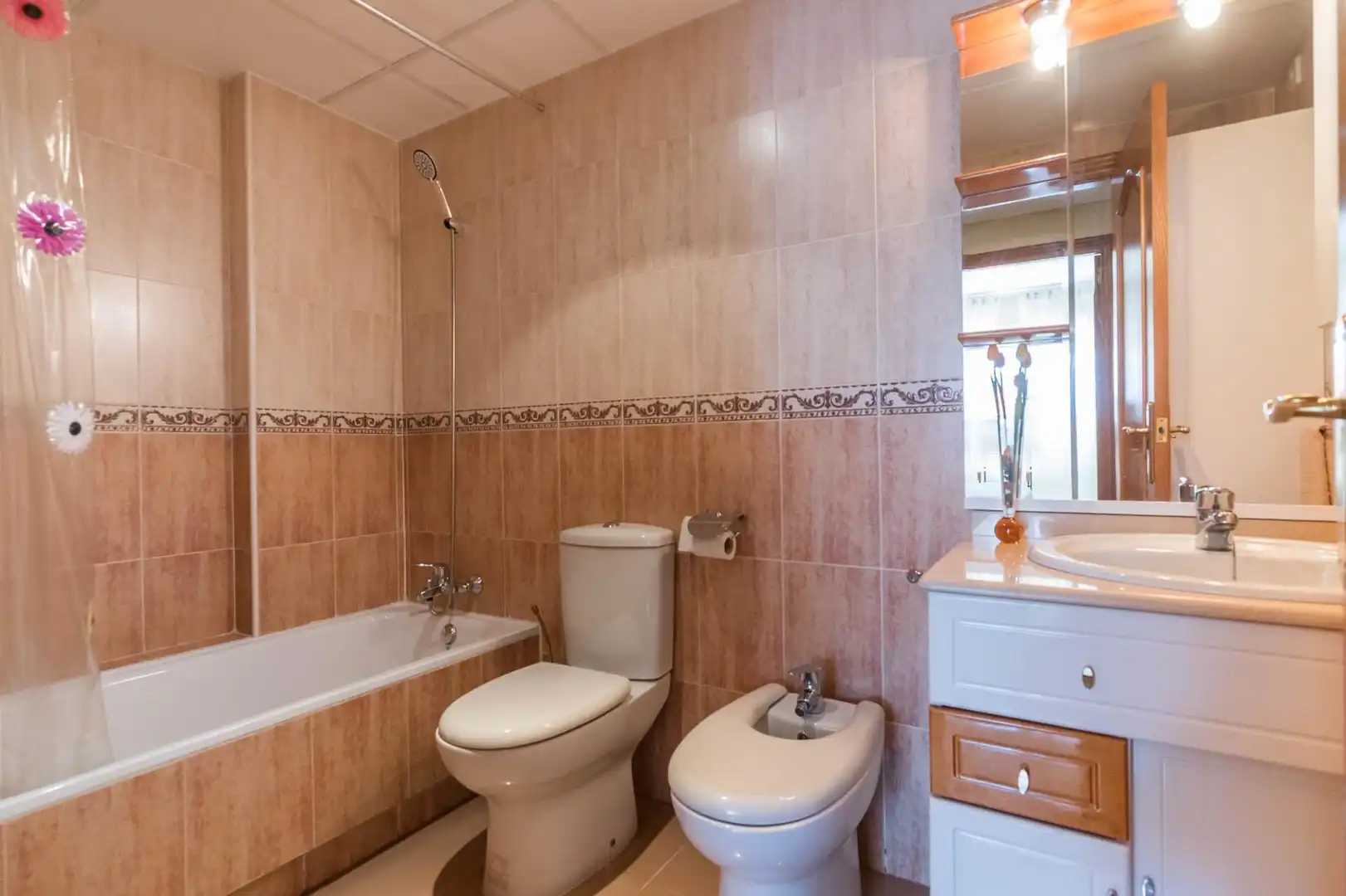 Bathroom of Apartments for sale in Murcia