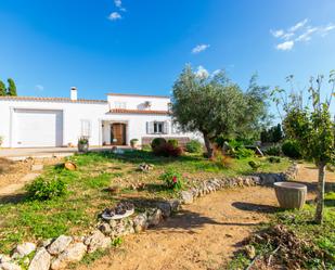 Vista exterior de Finca rústica en venda en Alaior amb Aire condicionat, Terrassa i Piscina
