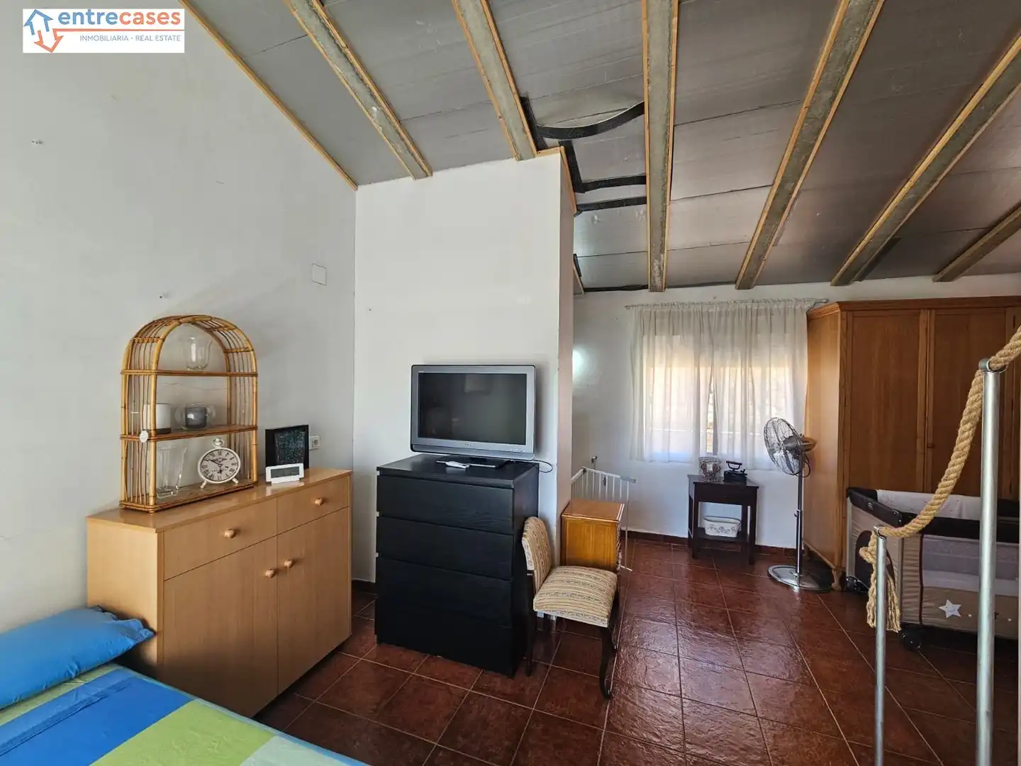 Sala d'estar de Casa o xalet en venda en Algimia de Almonacid amb Aire condicionat