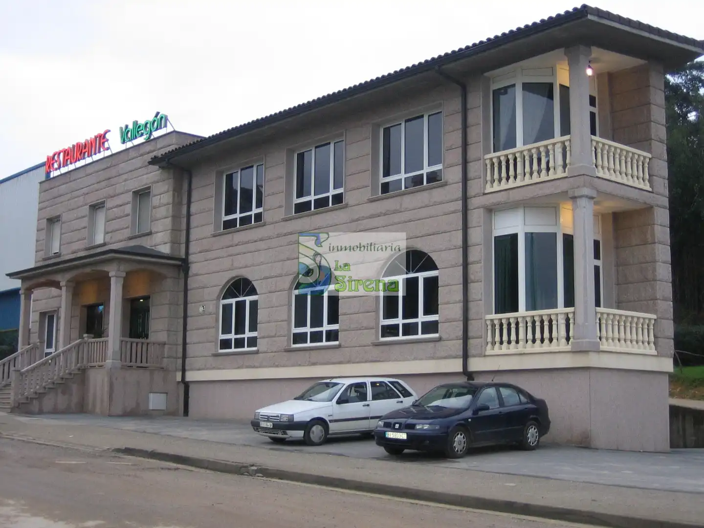 Exterior view of Commercial properties for sale in Castro-Urdiales  with Air Conditioner, Heating and Terrace