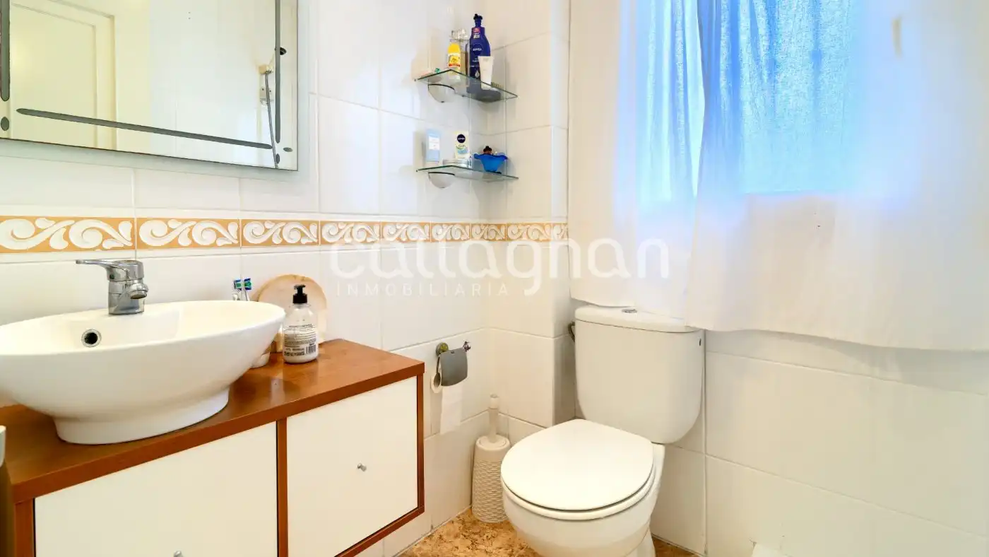 Baño de Casa o chalet en venta en Paterna con Aire acondicionado, Calefacción y Jardín privado