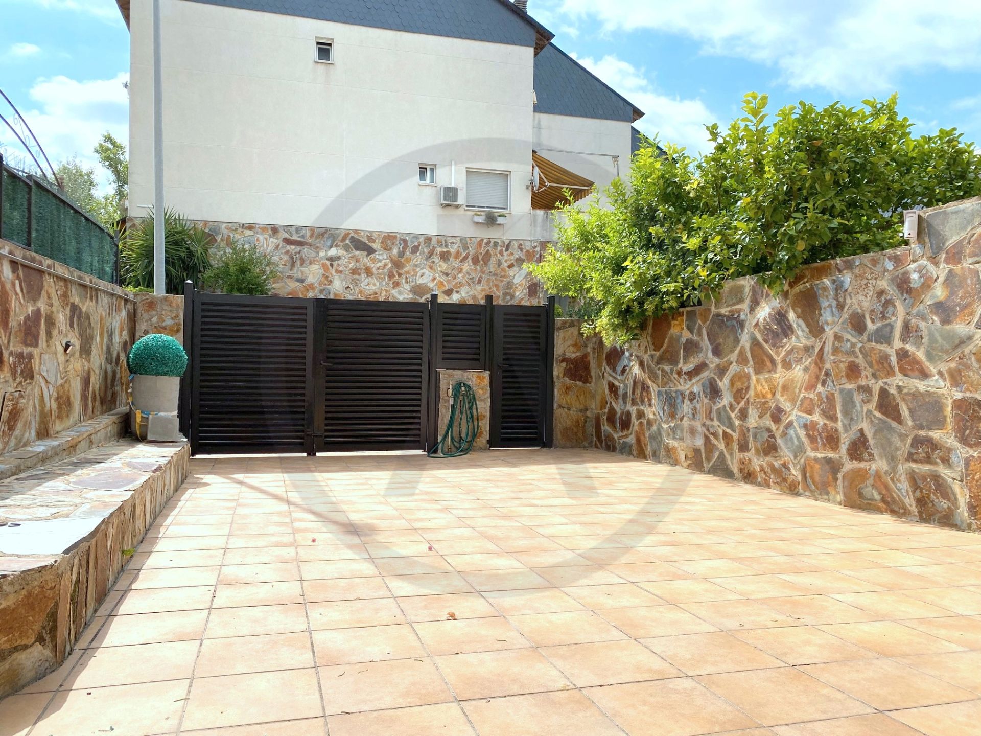 Terraza de Casa o chalet en venta en Viladecavalls con Calefacción, Jardín privado y Terraza