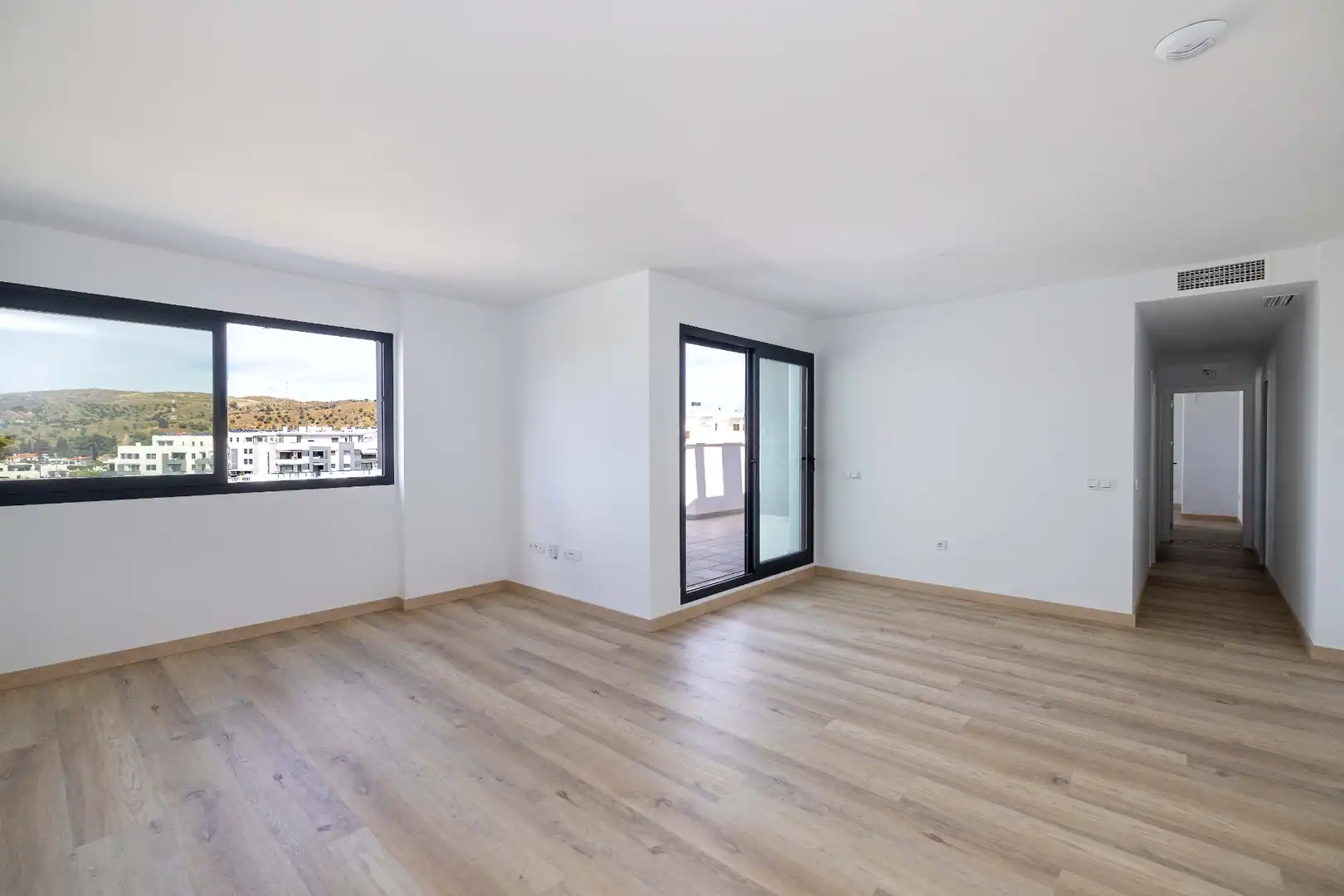 Living room of Attic for sale in Málaga  with Air Conditioner, Heating and Terrace
