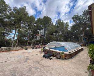 Piscina de Finca rústica en venda en Castalla amb Jardí privat, Terrassa i Traster