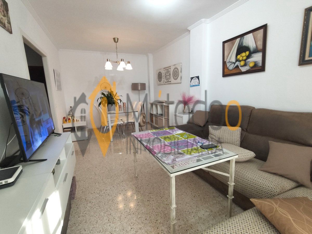 Living room of Flat for sale in Alcalá de Guadaira  with Air Conditioner, Balcony and Community pool
