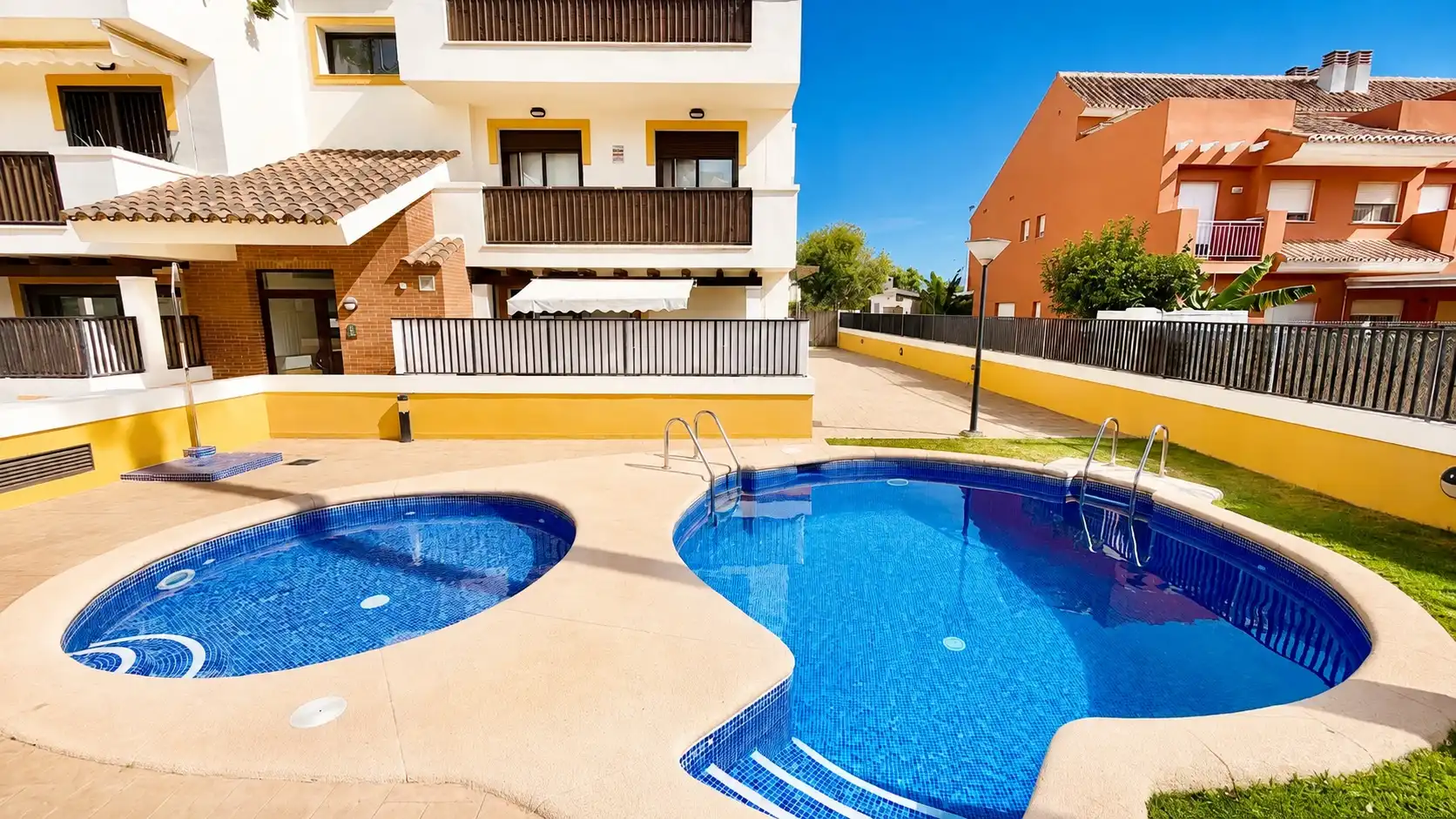 Apartament amb jardí en venda a Centro ciudad