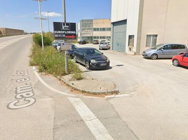 Nau industrial en venda a Santa Fe