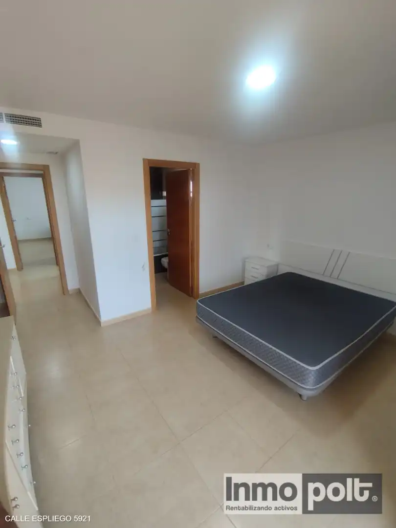 Dormitori de Pis en venda en Torre-Pacheco amb Aire condicionat, Jardí privat i Terrassa
