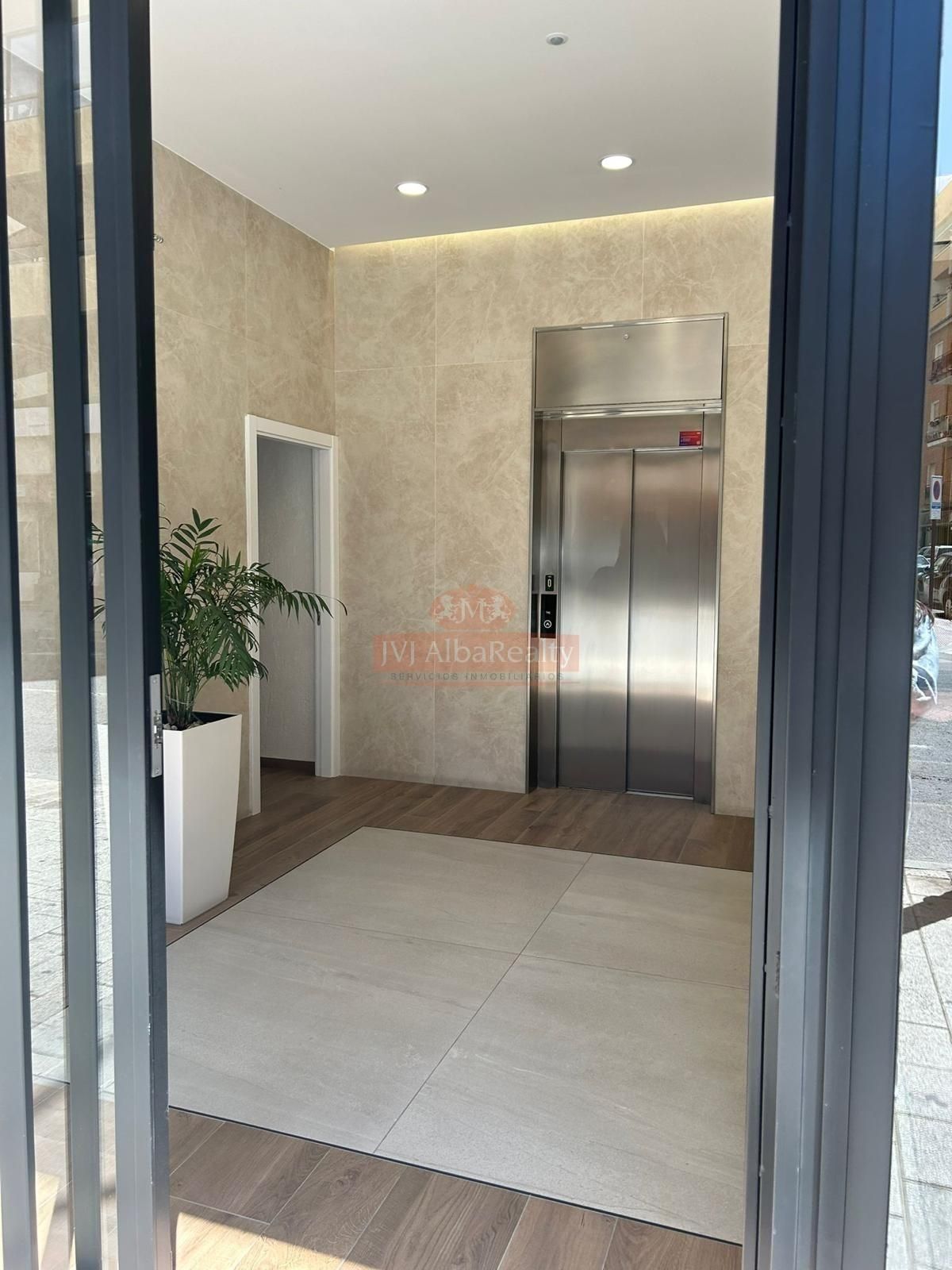 Flat for sale in  Albacete Capital  with Balcony