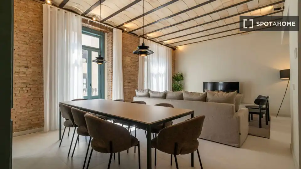 Appartamento con terrazza in affitto a L'Eixample, imagen 6