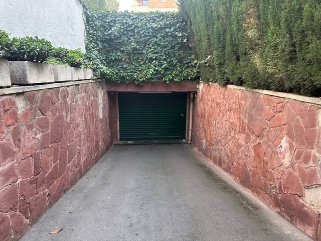 Garaje en Venta en Carrer de Can Pujolet en La Font d'en Fargues