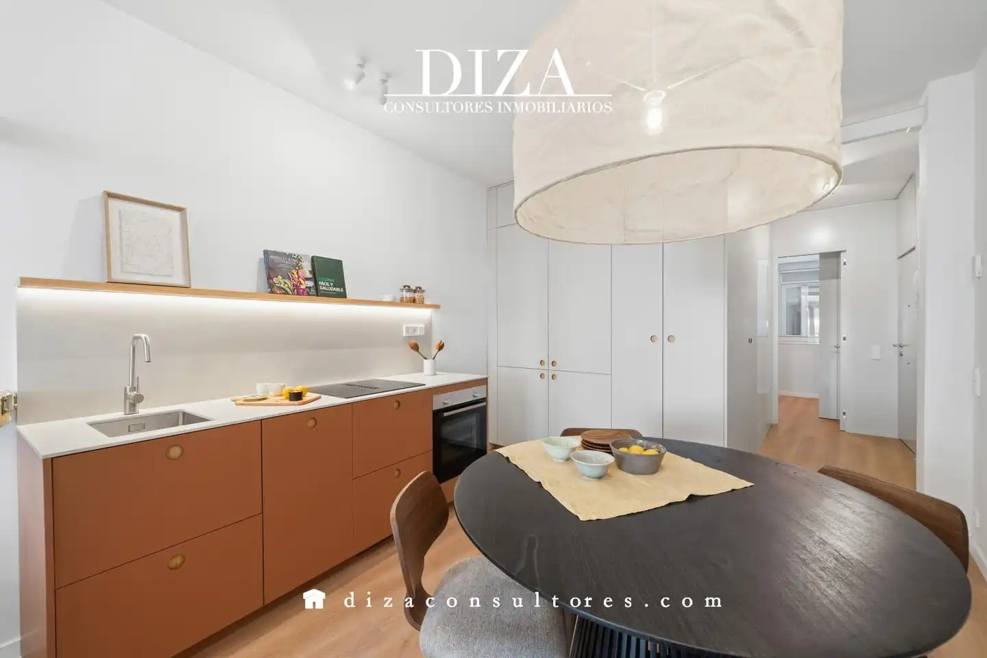 Cuina de Apartament en venda en Madrid amb Aire condicionat, Calefacció i Moblat