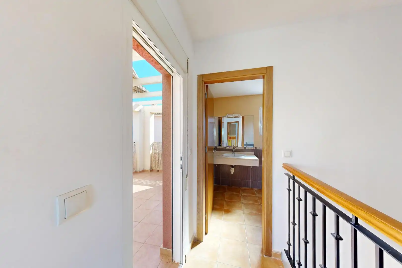 Casa adosada en venta en Cartagena con Terraza, Trastero y Balcón