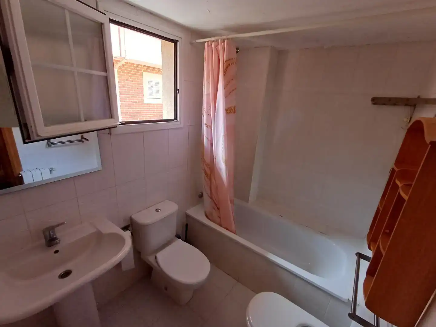 Baño de Casa o chalet en venta en Alcalá de Henares con Piscina y Balcón