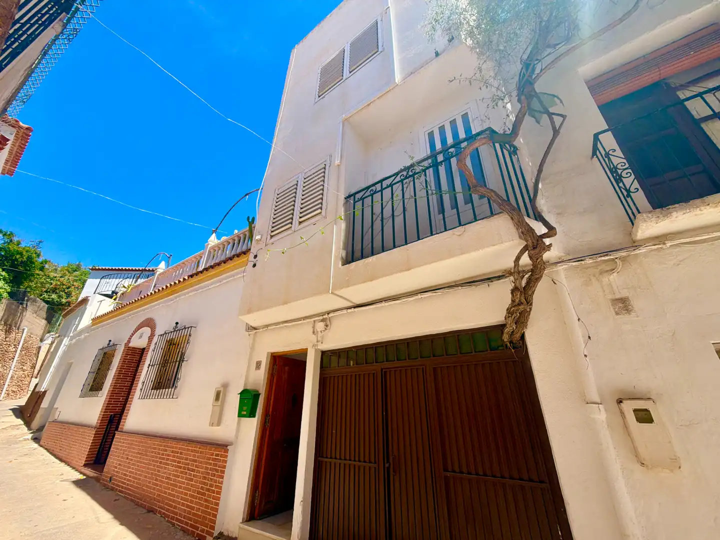 Vista exterior de Casa o xalet en venda en Canjáyar amb Aire condicionat, Terrassa i Traster