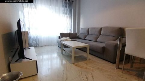 Foto 5 de Apartamento de alquiler en Pardaleras, Badajoz Capital