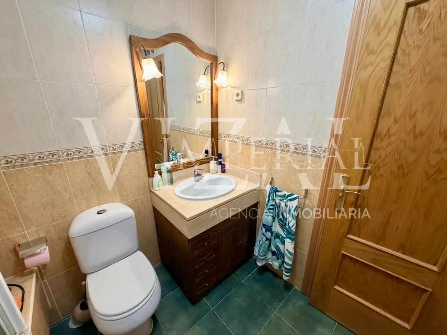 Baño de Casa adosada en venta en Argés con Aire acondicionado, Calefacción y Amueblado