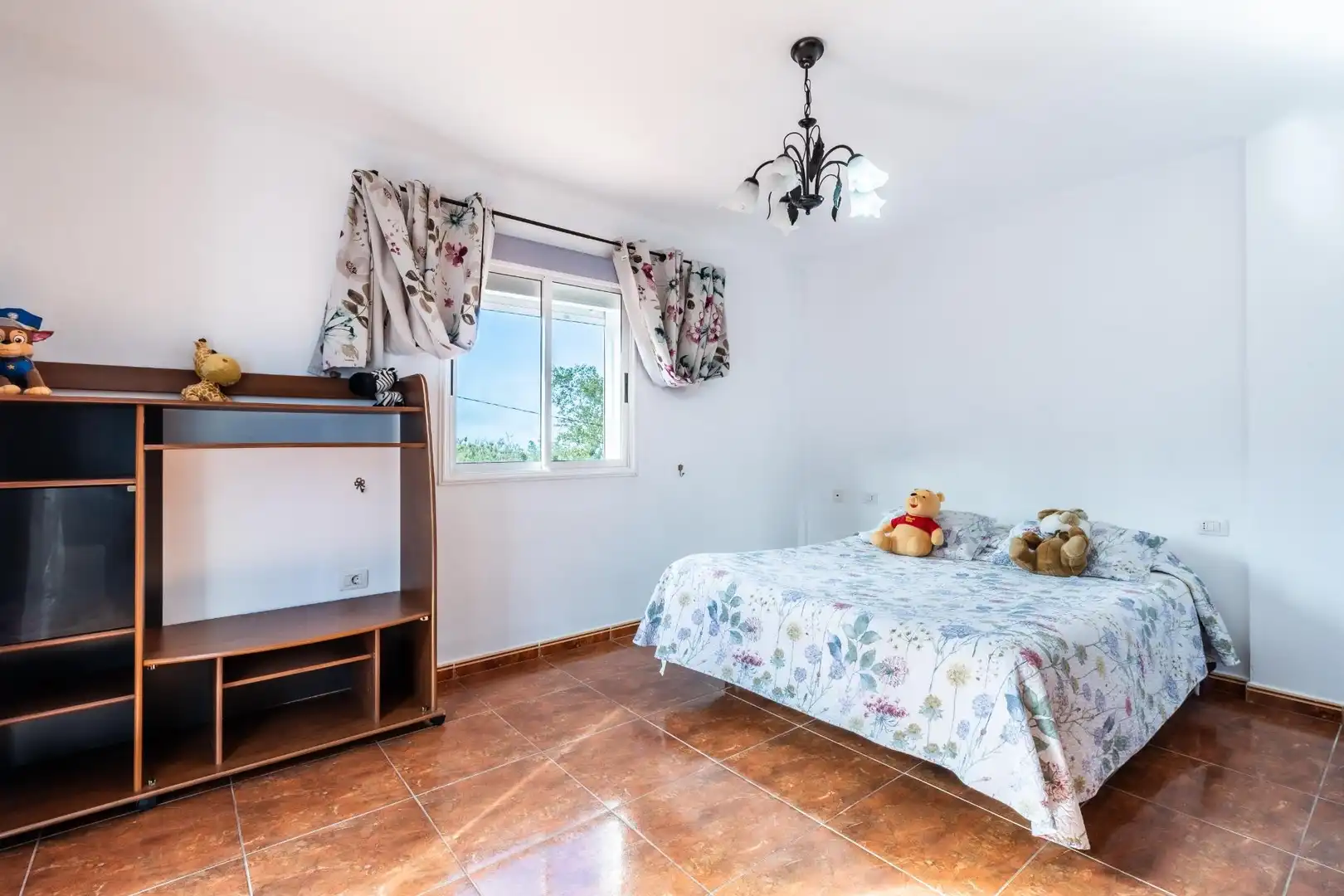 Habitación de Casa adosada en venta en El Tanque con Trastero, Amueblado y Balcón