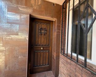 Casa adosada en venda en Cadalso de los Vidrios amb Calefacció, Jardí privat i Balcó