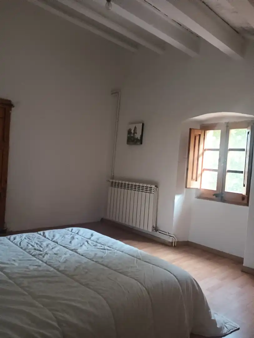 Habitación de Finca rústica en venta en Vallgorguina con Calefacción, Jardín privado y Horno