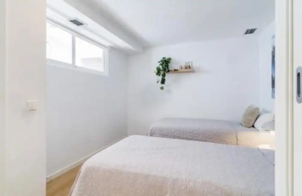 Habitación de Apartamento de alquiler en Marbella con Aire acondicionado, Amueblado y Balcón