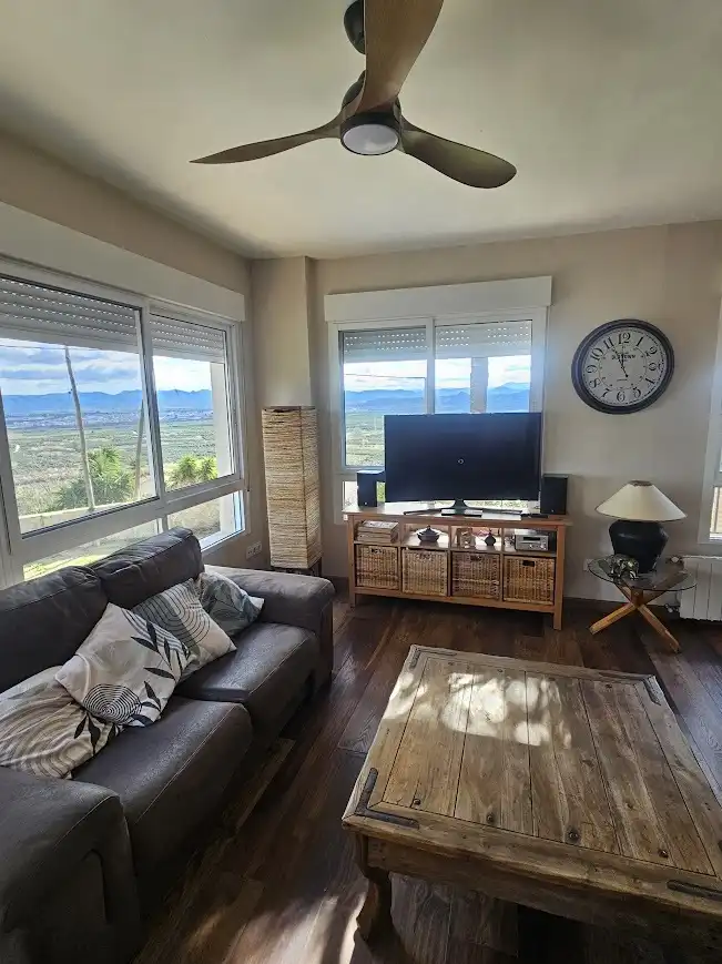 Sala de estar de Casa o chalet en venta en Alberic con Piscina