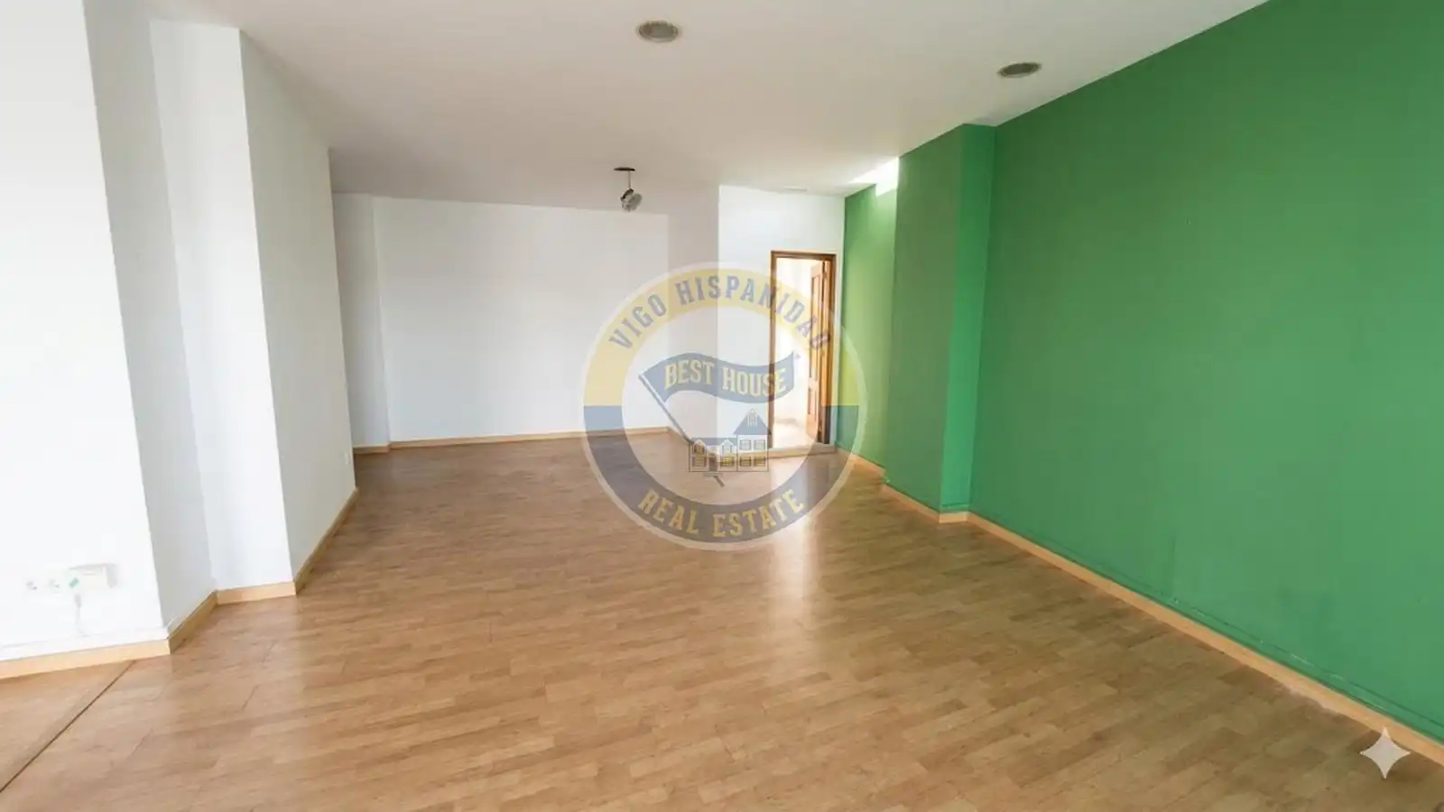 Loft en venta en Vigo  con Calefacción