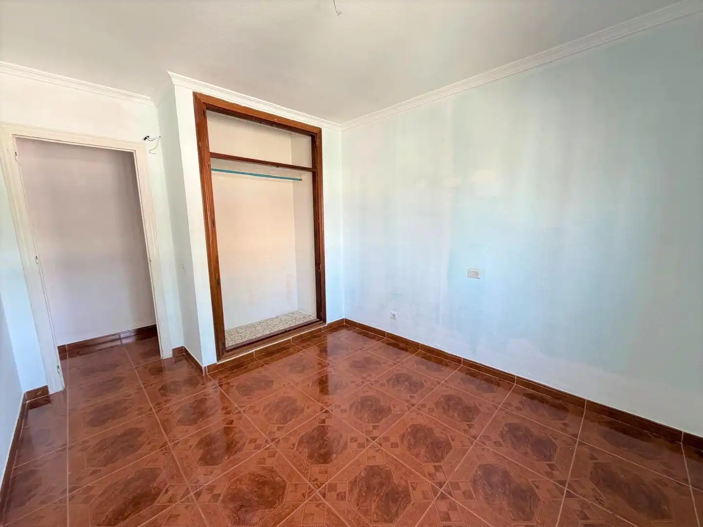 Habitación de Piso en venta en Torremolinos con Terraza y Piscina comunitaria