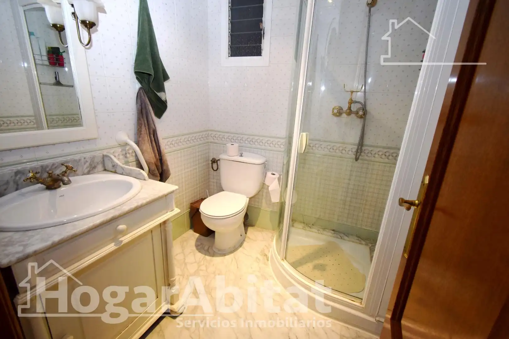 Bathroom of Flat for sale in Torrent  with Air Conditioner, Heating and Balcony