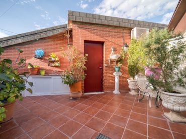 Dúplex con ascensor en venta en Rozas Centro