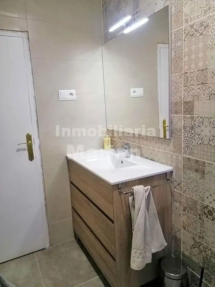 Bathroom of Flat for rent in Santa Catalina - Ferial