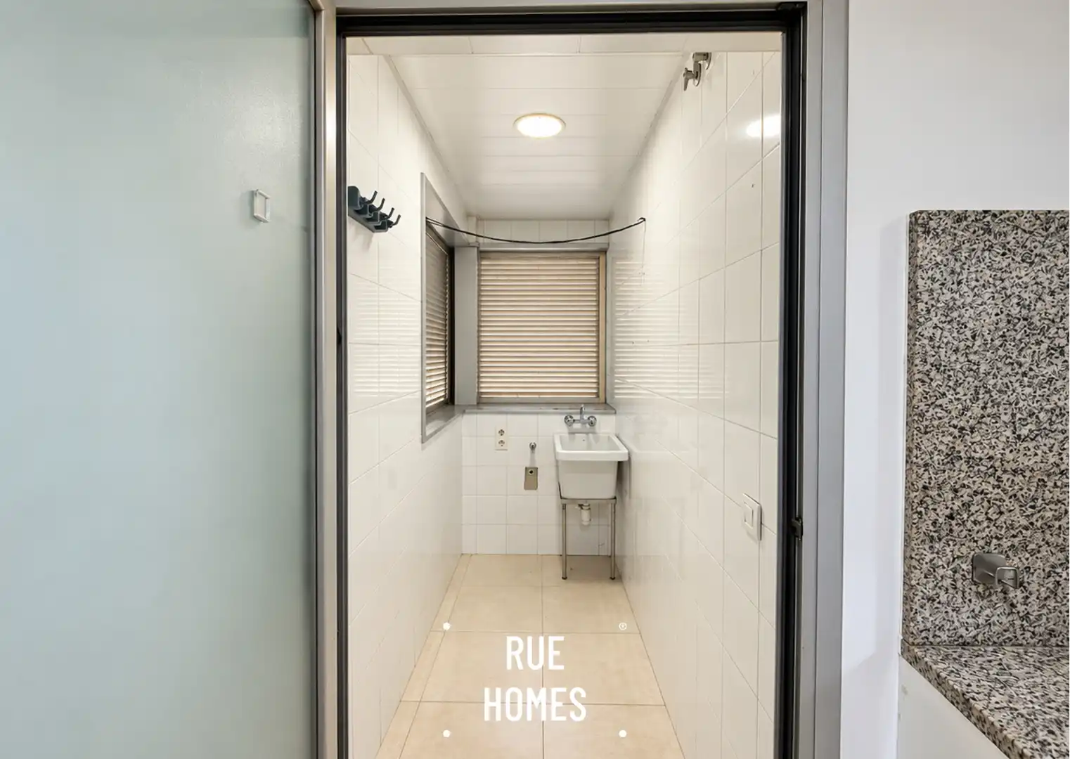 Piso con ascensor en venta en Carrer de Folch i Torres, imagen 6