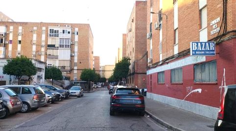 Foto 5 de Piso en venta en San Lazaro, El Torrejón - El Cerezo, Sevilla Capital
