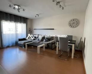 Living room of Flat to rent in Fuenlabrada  with Air Conditioner, Heating and Private garden